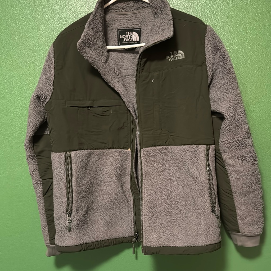Men’s M Green North Face Fleece
